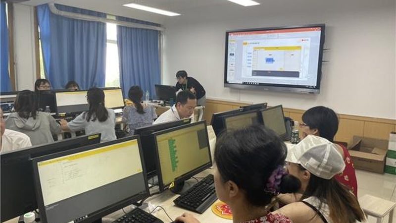 网络课程适合小学生吗